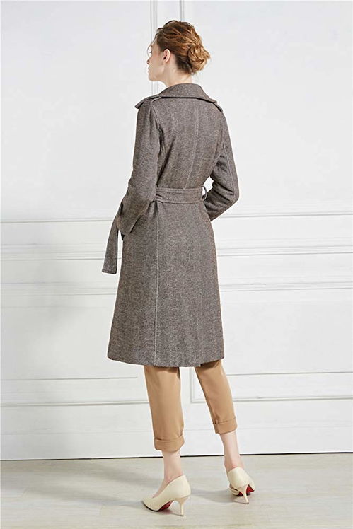 莊麗欣復(fù)古羊毛毛呢羊絨大衣批發(fā)成本解析與經(jīng)營策略